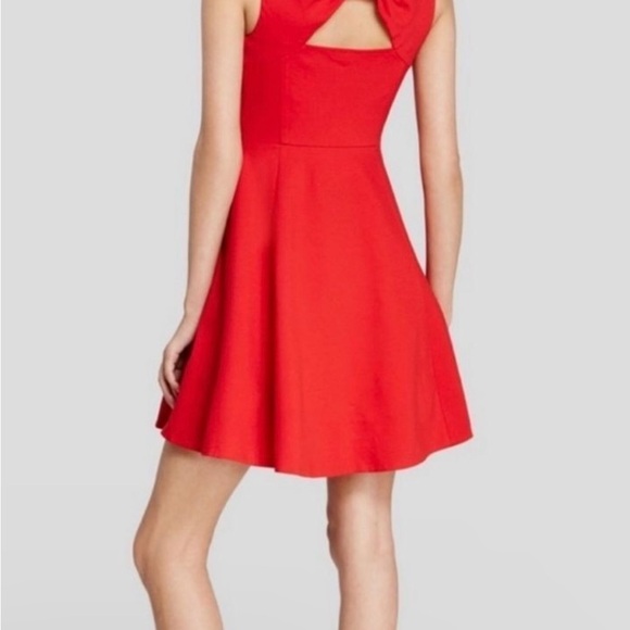 Women’s size 2 Kate Spade red fit and flare dress with cut out back bow - Picture 2 of 13